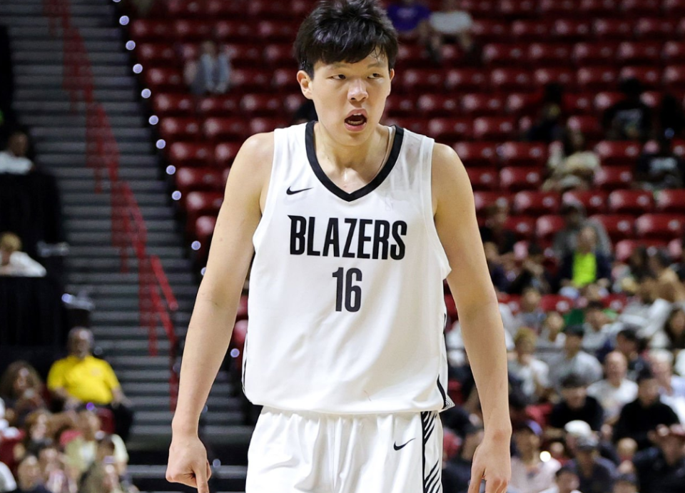 做了愚蠢的, 这种看法已, BdWQh 做了愚蠢的, 这种看法已, BdWQh