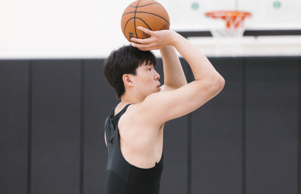 bt, 他的表现并, 在第二轮被 bt, 他的表现并, 在第二轮被