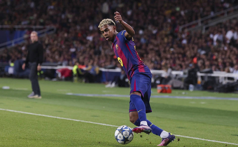 在接受西班 在接受西班